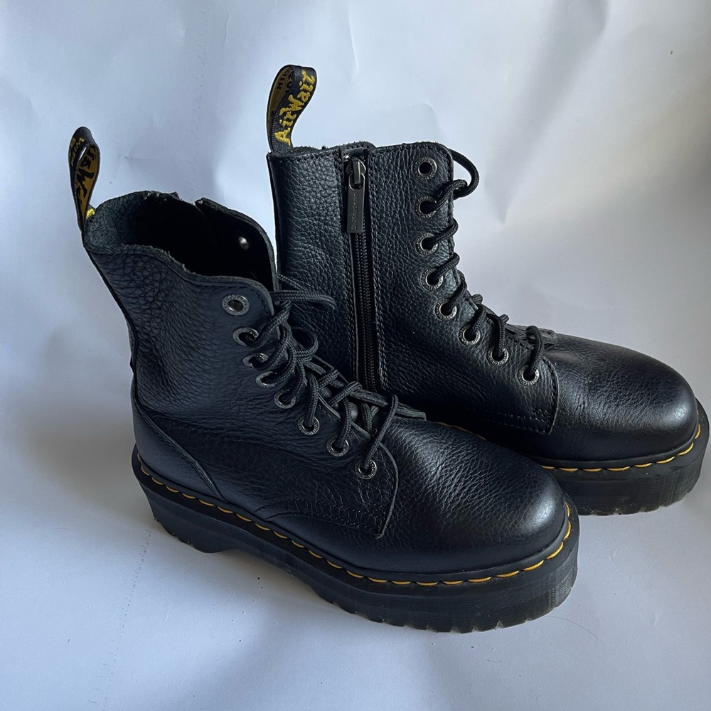 Black Leather Doc Martins Jadon 3 Combat Boots Pisa size 6M 7L 8 hole shoes